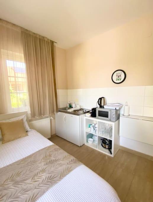 Linden Garden Apartment 포스토이나 외부 사진